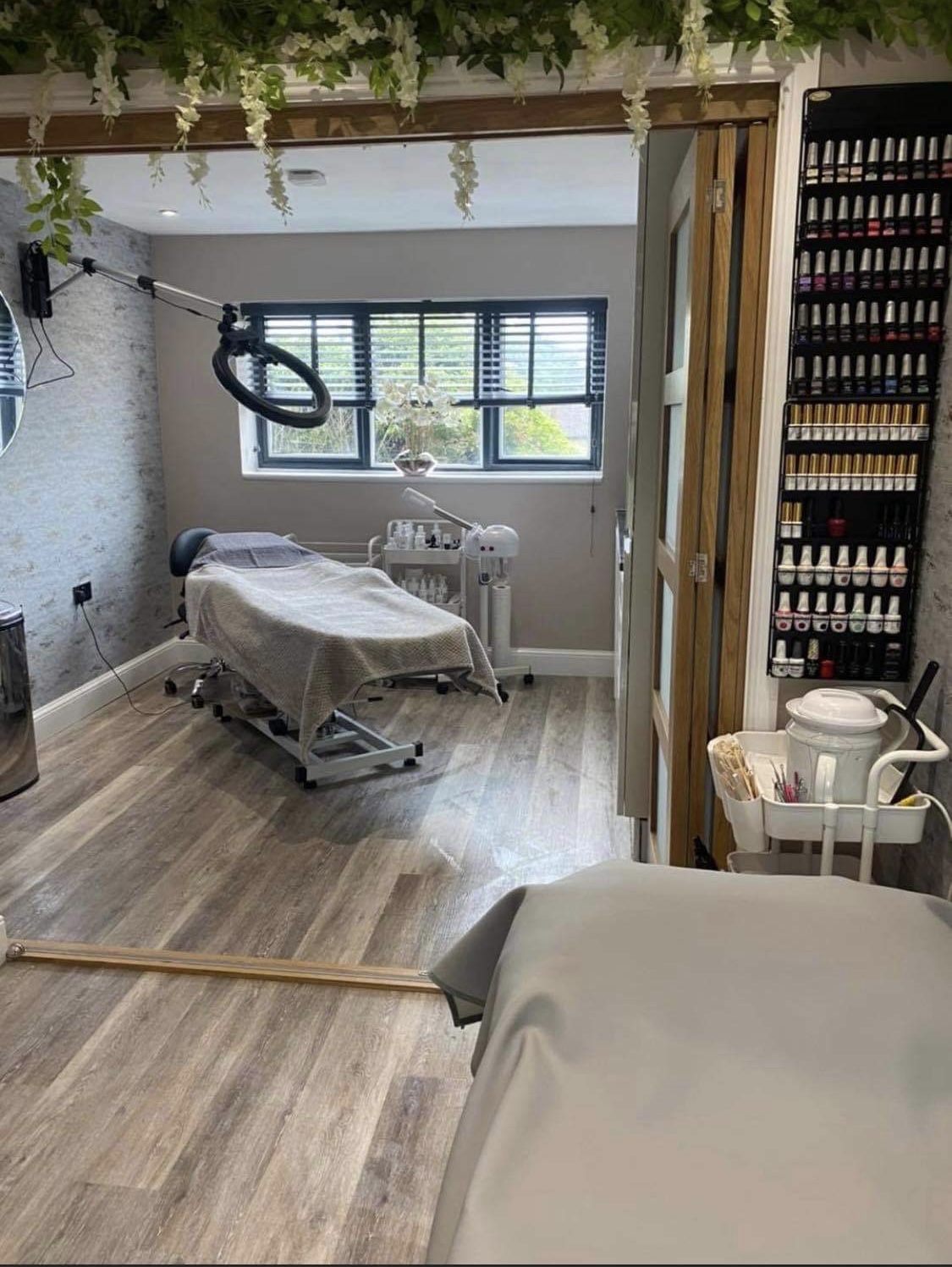 'The Following Day The Pain Was Gone.' A Touch Of Asia Takes Massage Seriously.