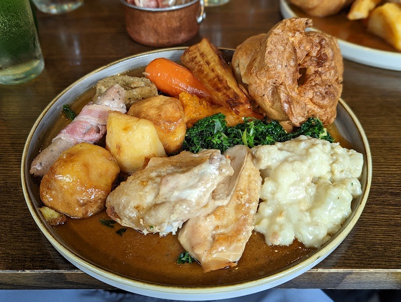 The Waterlooville Sunday Roast Championship: We Ranked Every Pub