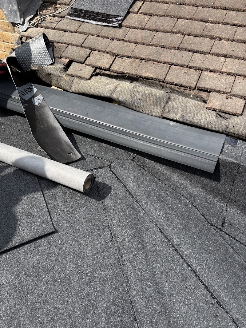D C Roofing & Sons LTD: Where Hampshire Homeowners Go When The Roof's Actually Leaking
