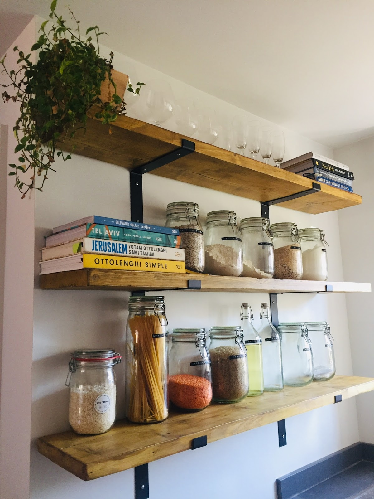 The Handyman Who Answers His Phone