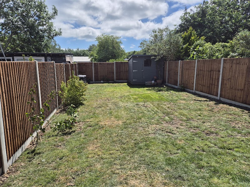 Howard & Sons: Family Landscaping Excellence Across Portsmouth