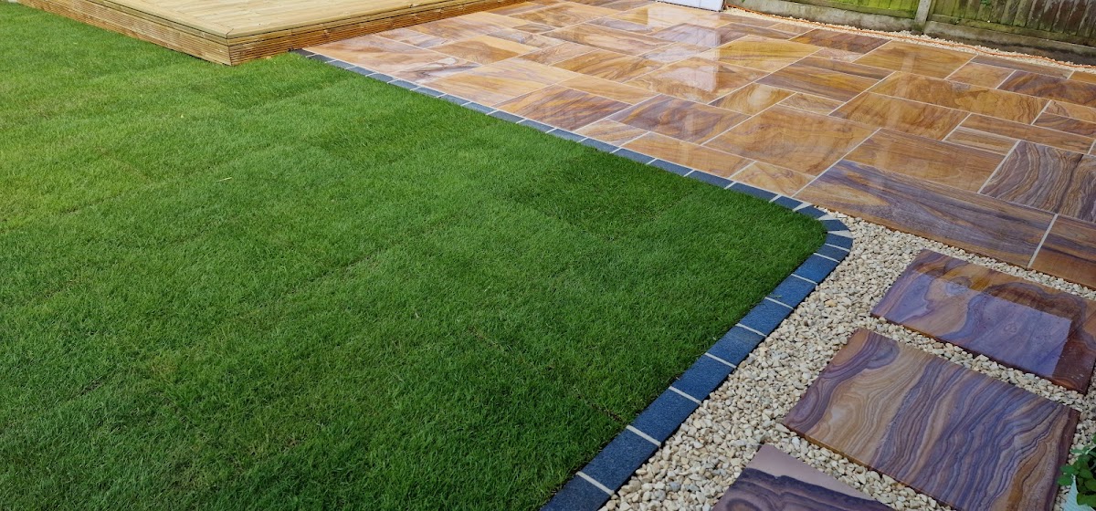 The Landscaper Who Works Weekends to Get Your Garden Perfect