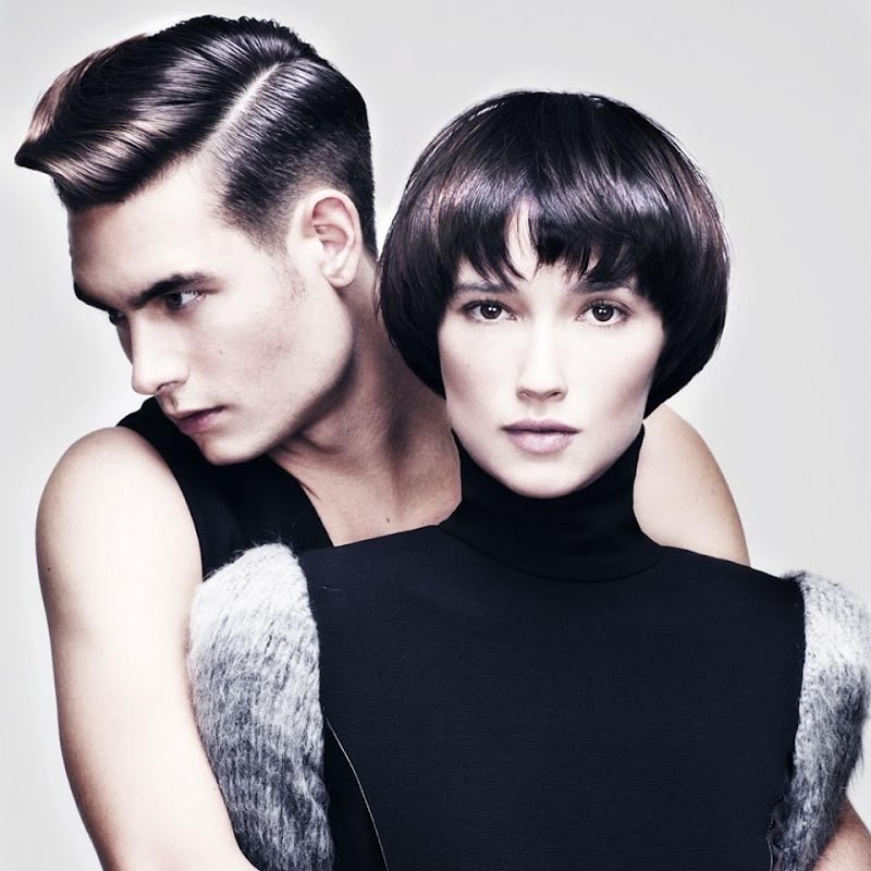 Thereddoor10: 12 Reviews Can't Be Wrong